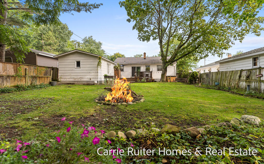 306 Orchard Avenue Grand Haven MI 49417