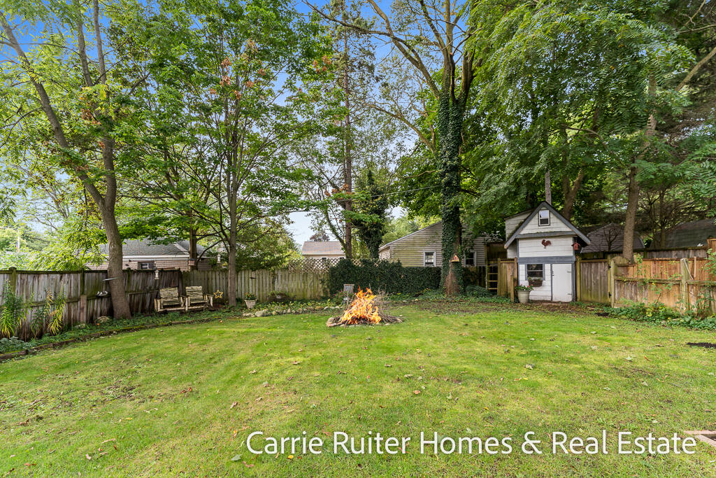 306 Orchard Avenue Grand Haven MI 49417