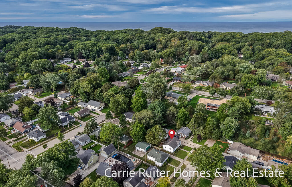 306 Orchard Avenue Grand Haven MI 49417