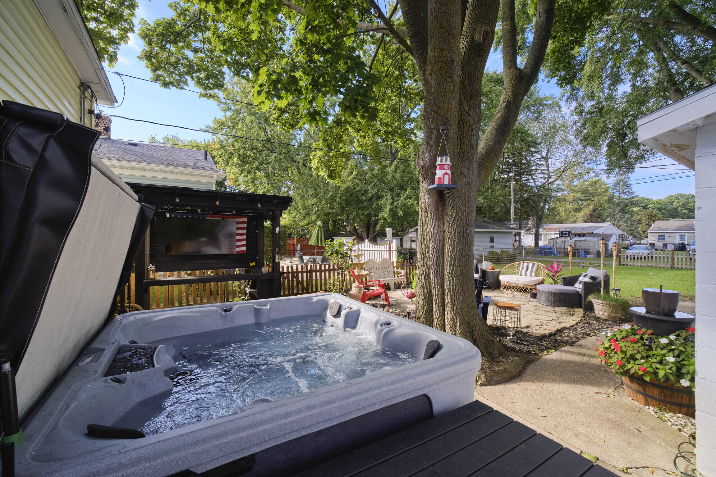 809 Brother Street Ludington MI 49431