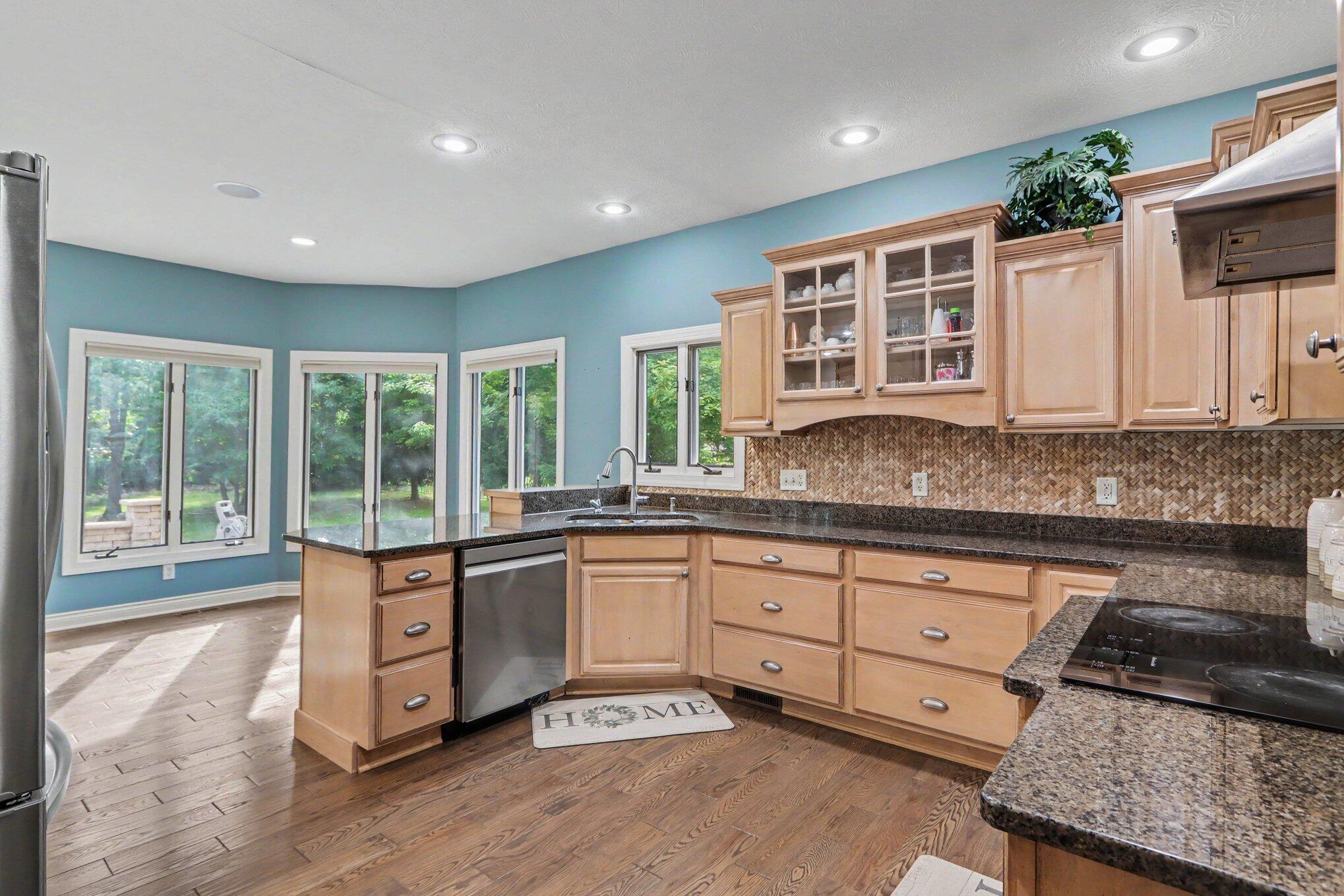 7665 Canyon Drive Kalamazoo MI 49009