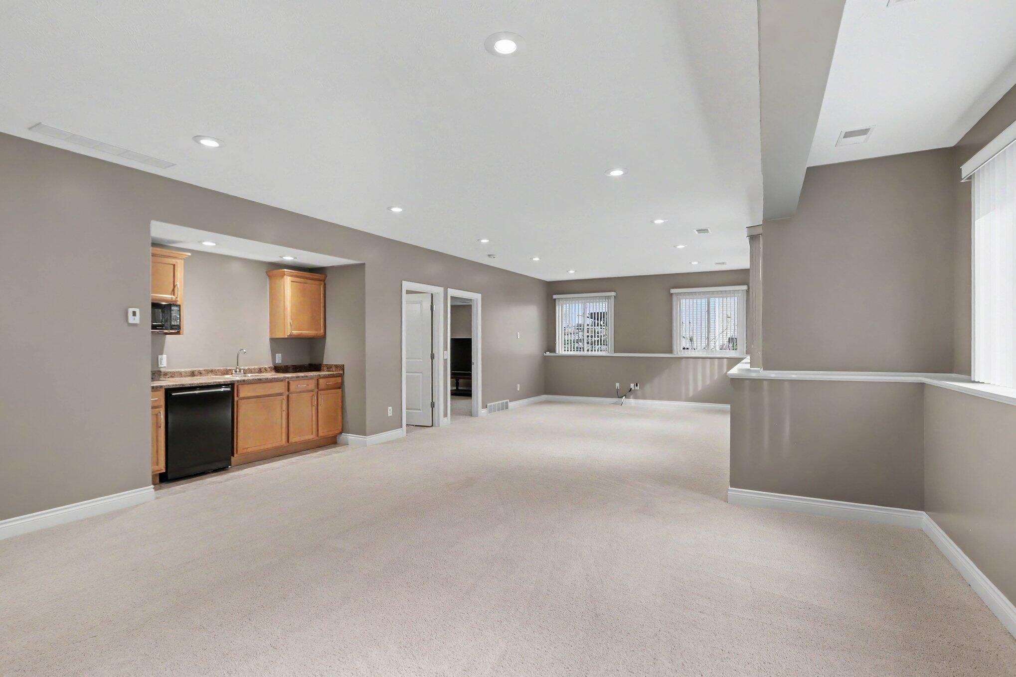 7665 Canyon Drive Kalamazoo MI 49009