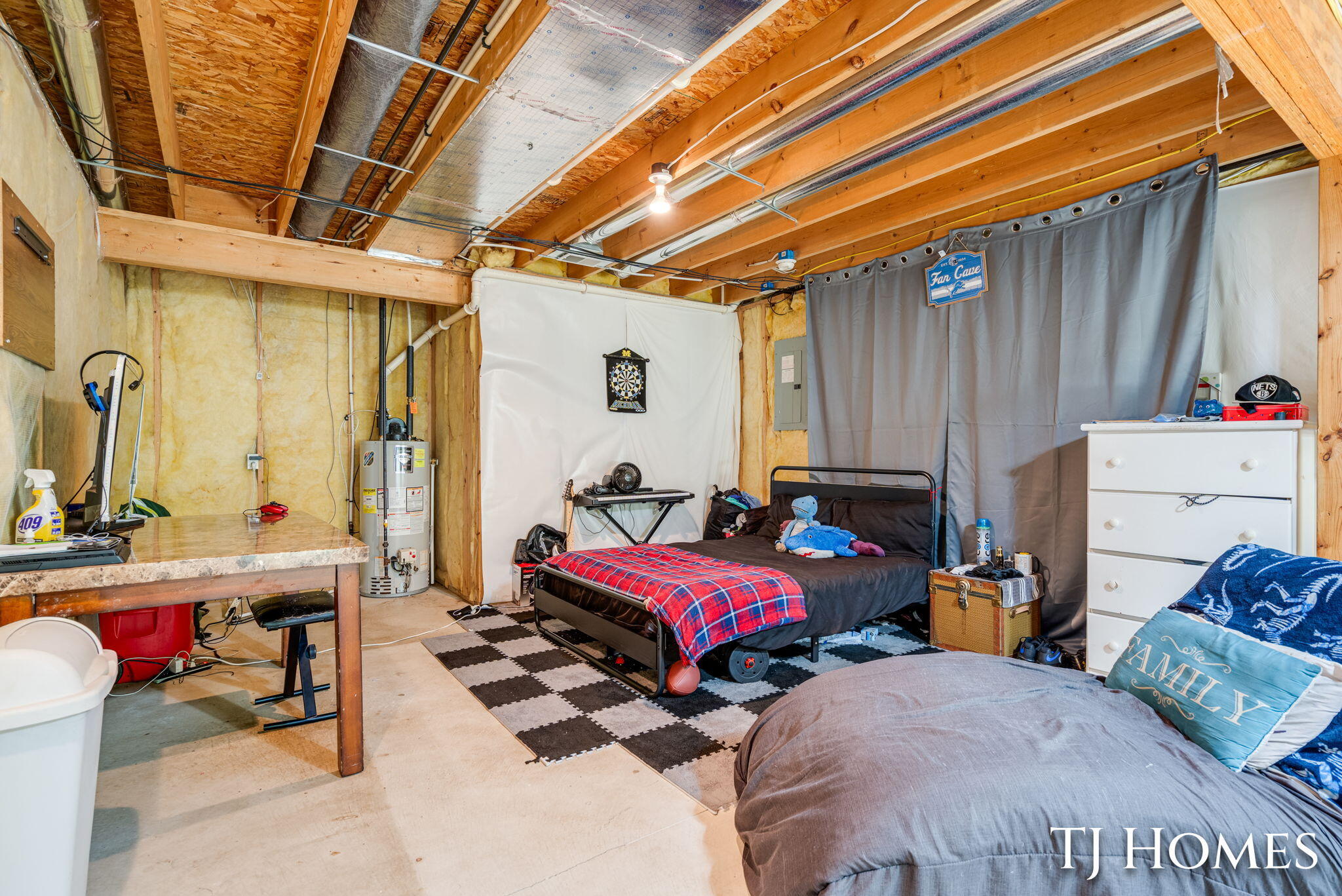 815 Ashlee Drive Norton Shores MI 49441