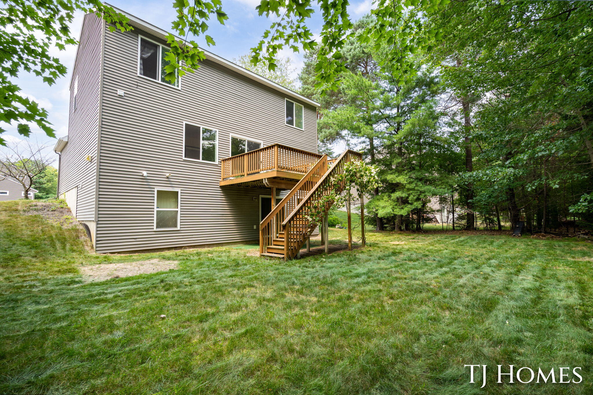 815 Ashlee Drive Norton Shores MI 49441