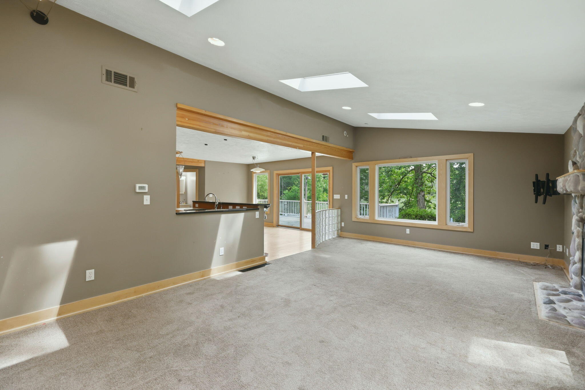 1372 Cramton Avenue NE Ada MI 49301
