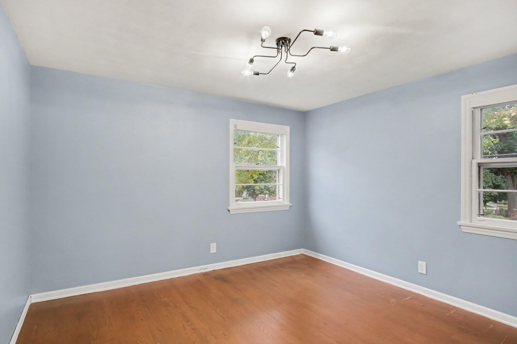 1808 NE Diamond Avenue NE Grand Rapids MI 49505