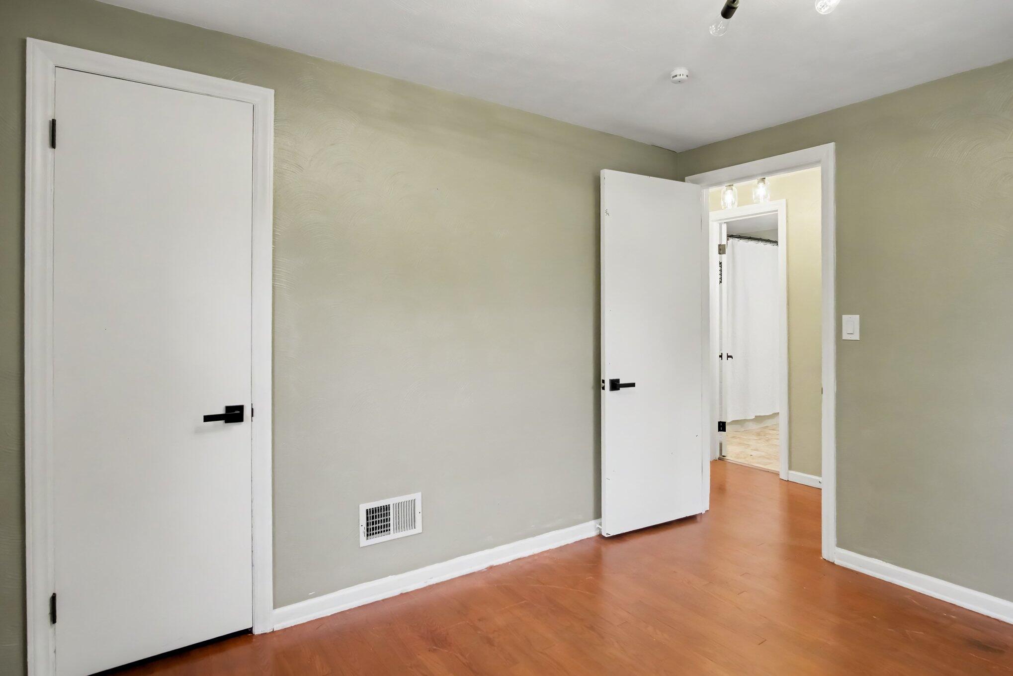 1808 NE Diamond Avenue NE Grand Rapids MI 49505