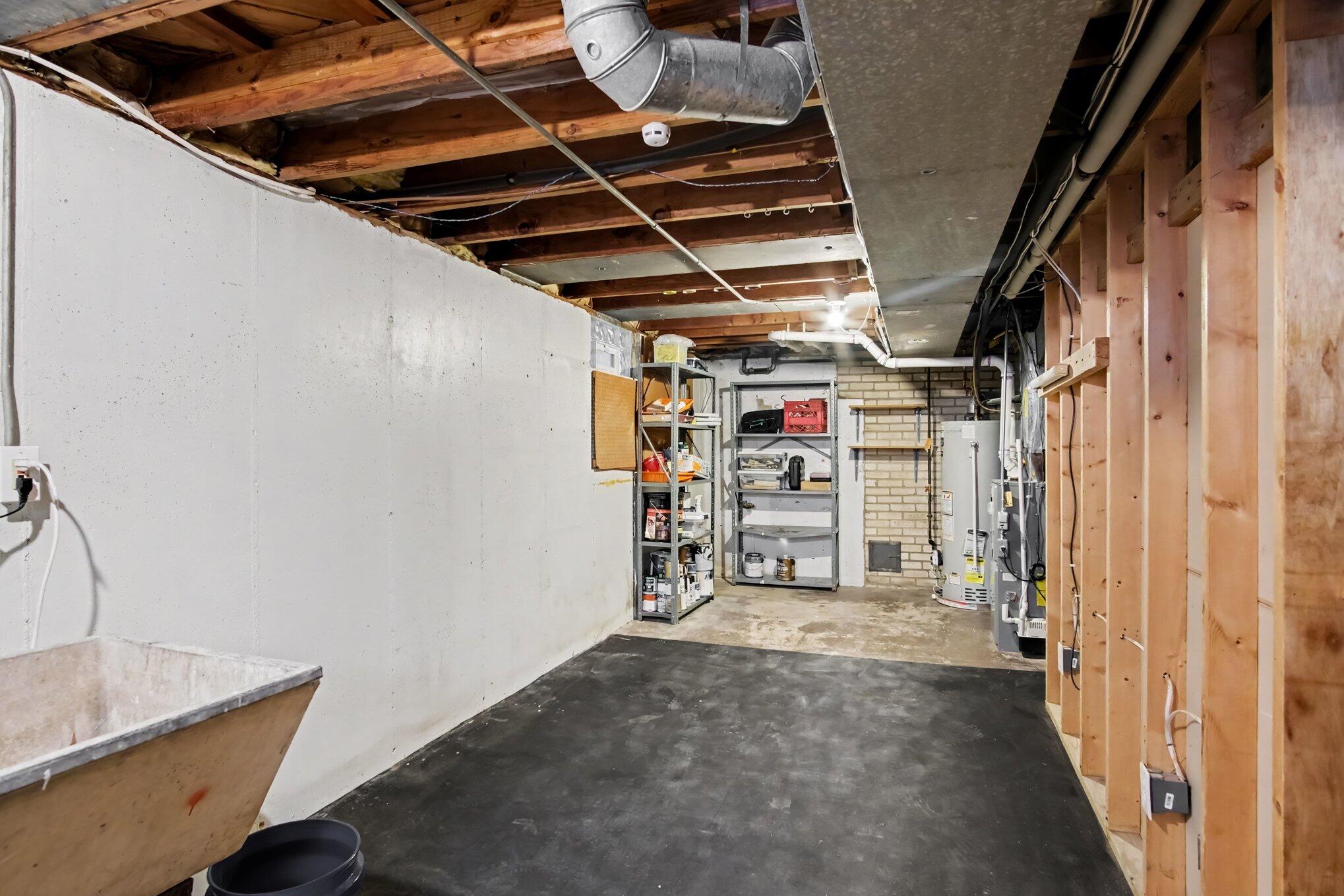 1808 NE Diamond Avenue NE Grand Rapids MI 49505