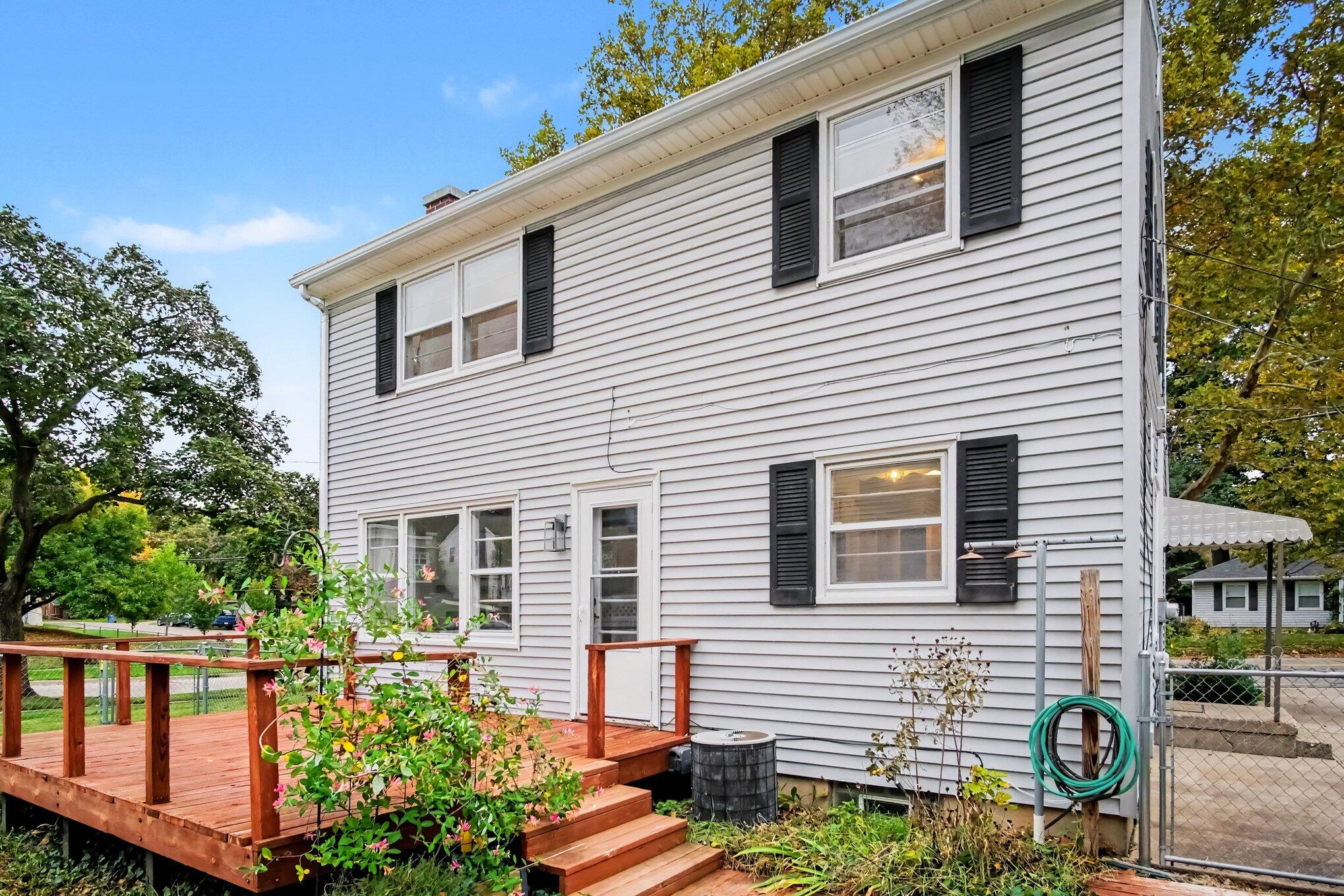 1808 NE Diamond Avenue NE Grand Rapids MI 49505