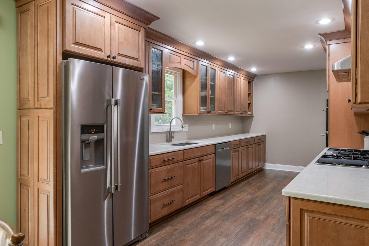 5881 E Hj Avenue Kalamazoo MI 49048