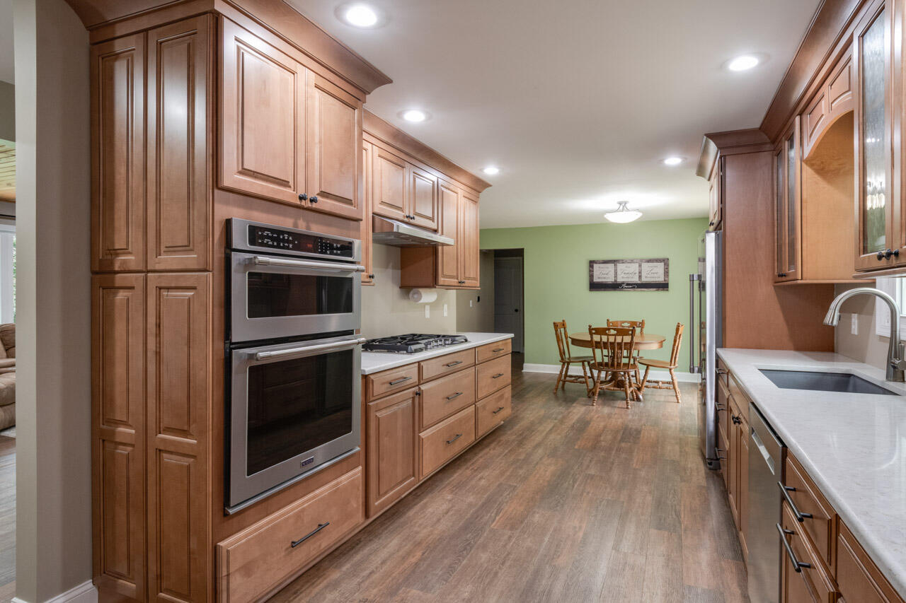 5881 E Hj Avenue Kalamazoo MI 49048