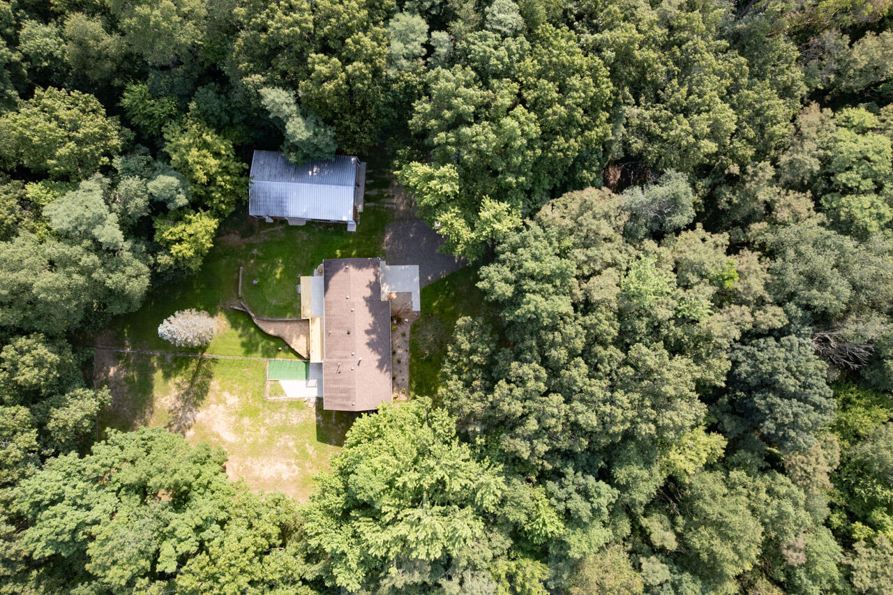 5881 E Hj Avenue Kalamazoo MI 49048
