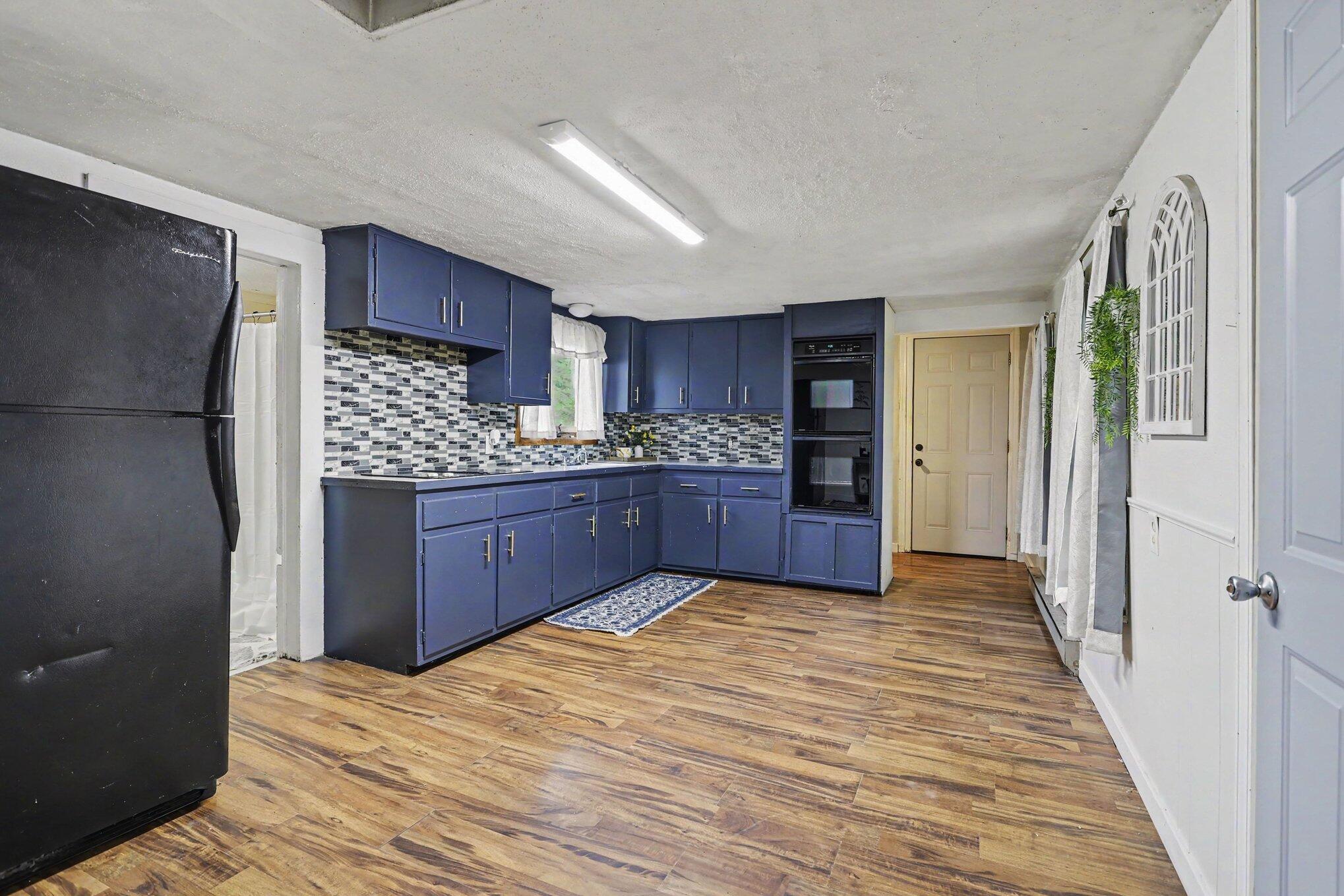 1713 N 12th Street Niles MI 49120