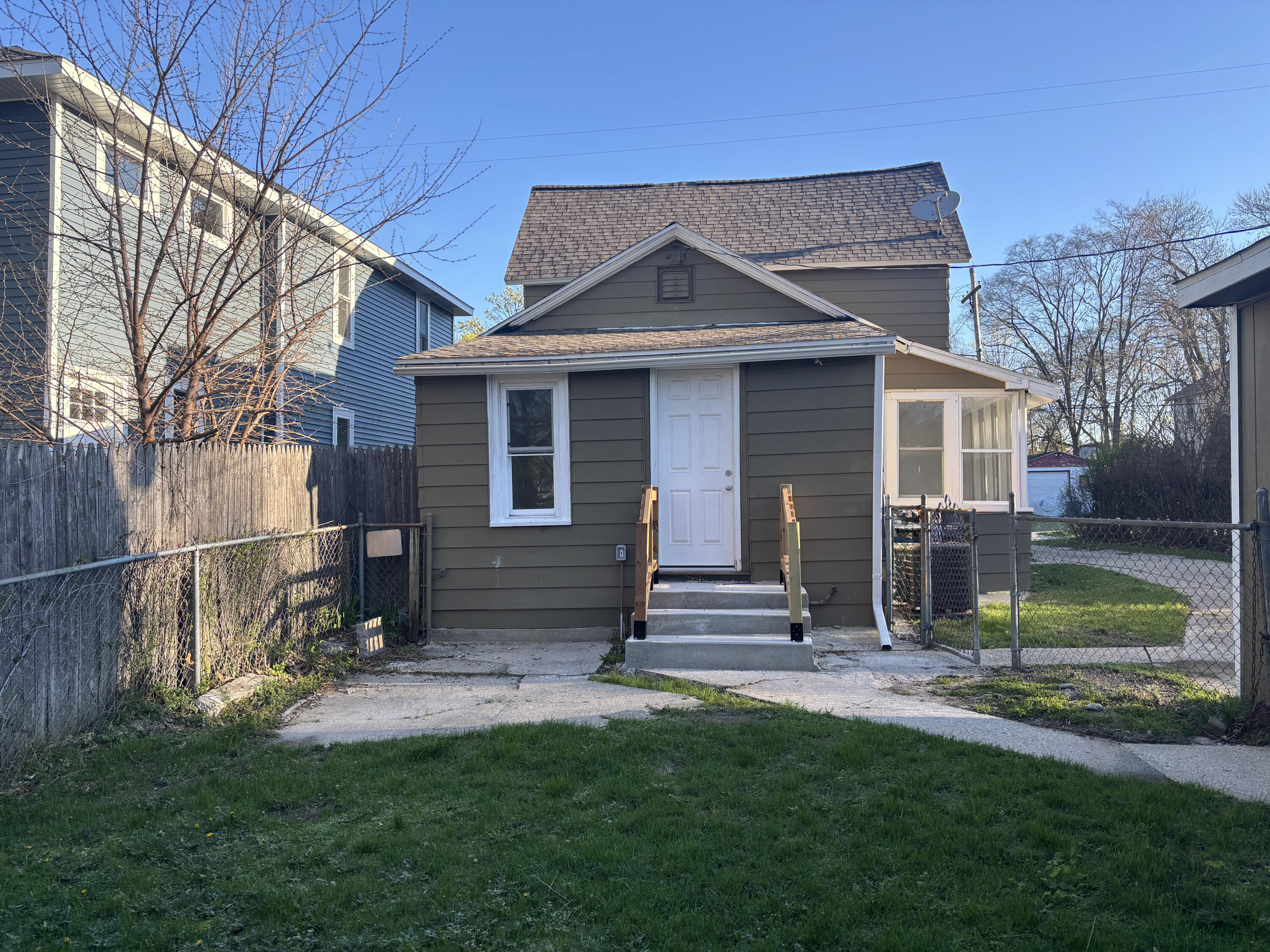 924 Worden Street SE Grand Rapids MI 49507