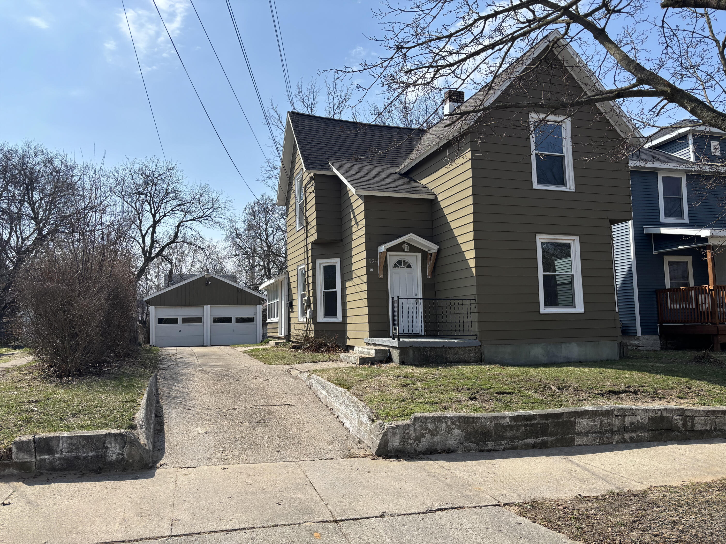924 Worden Street SE Grand Rapids MI 49507