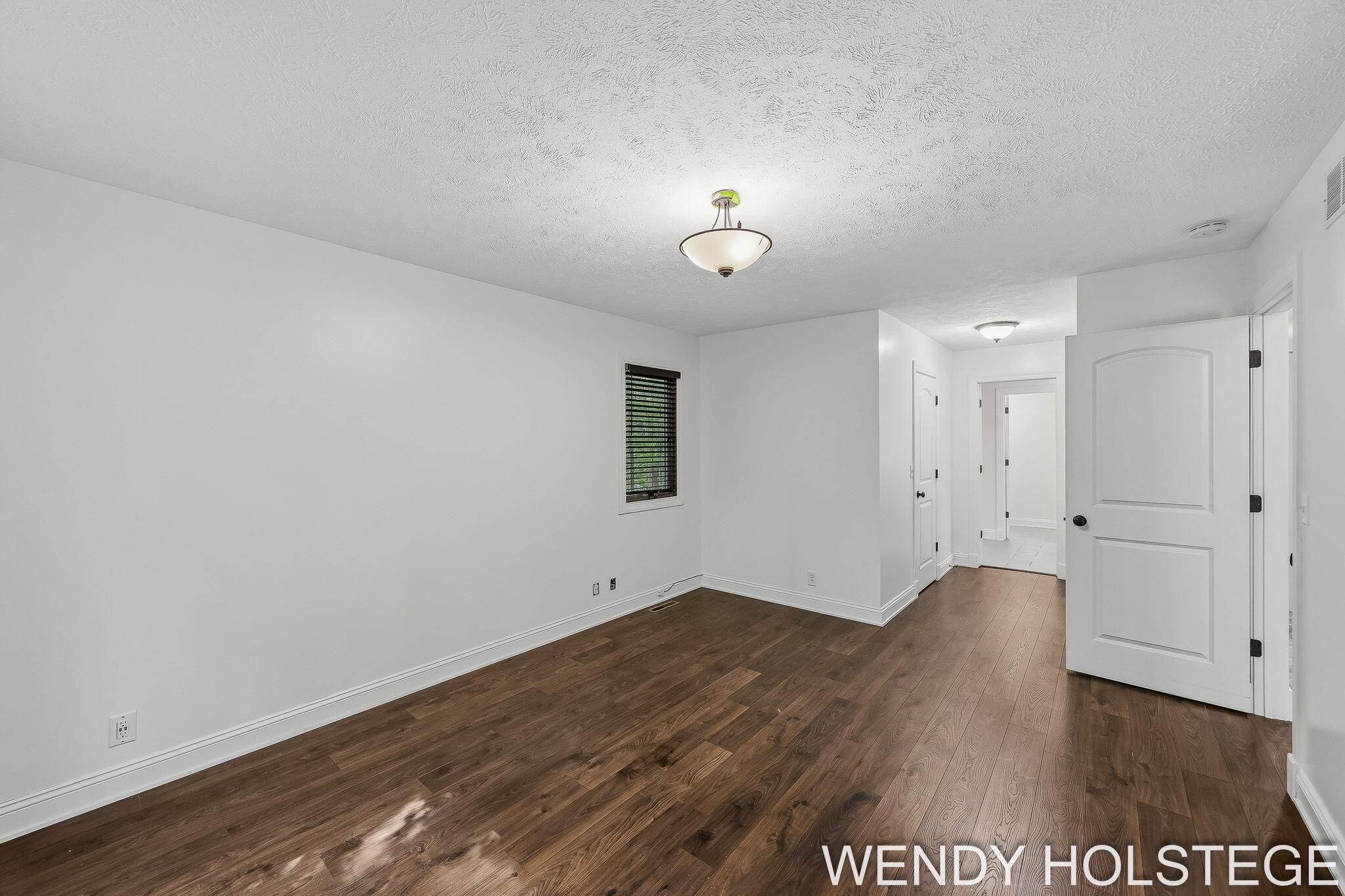 2080 W 32nd Street Holland MI 49423
