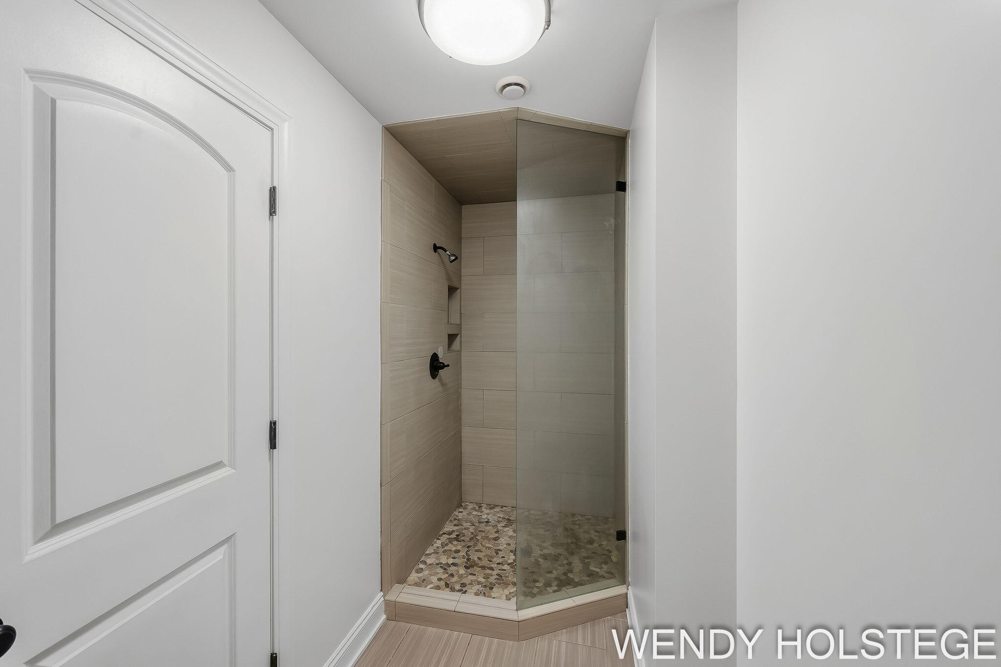 2080 W 32nd Street Holland MI 49423
