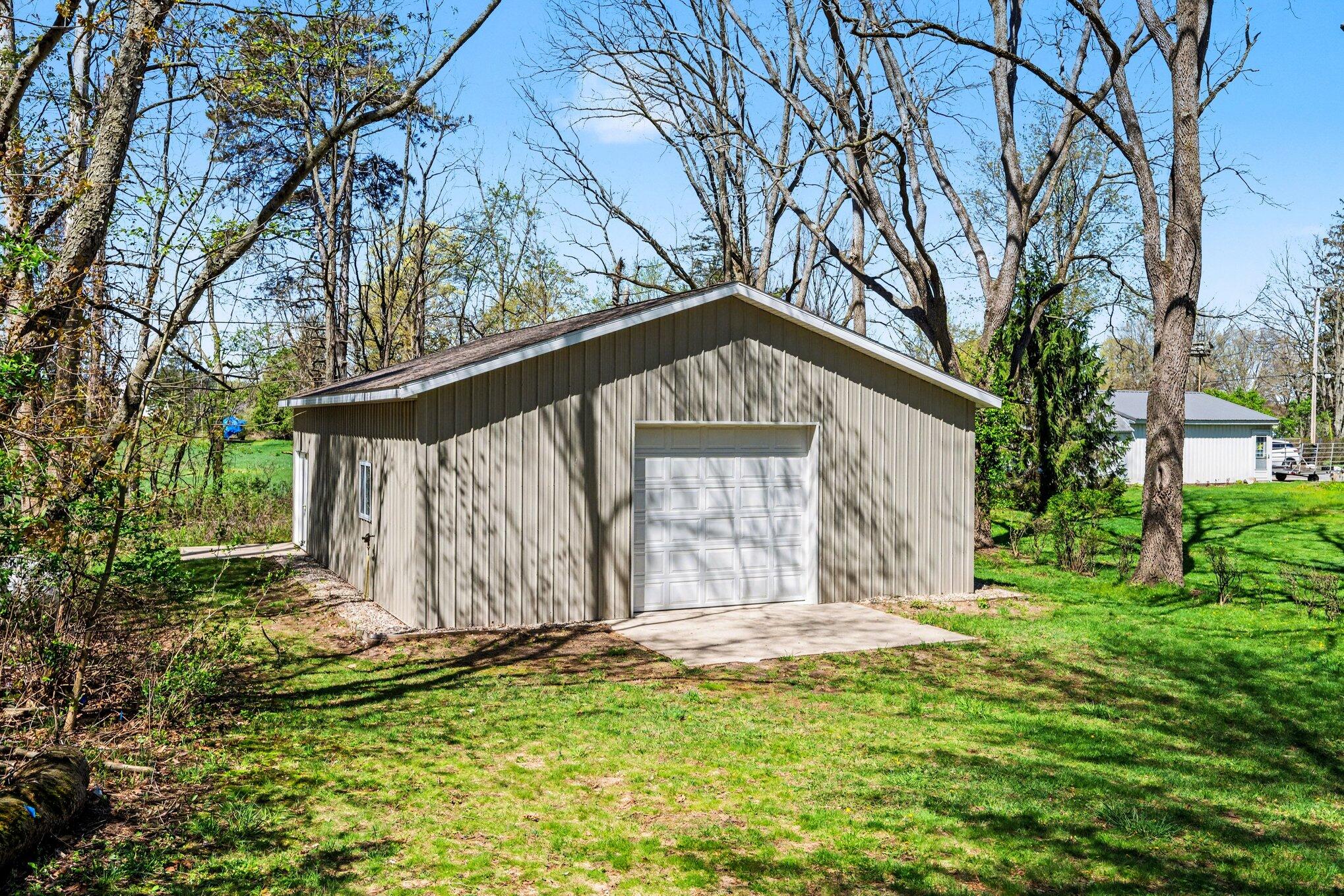 5976 Lake Street Fennville MI 49408