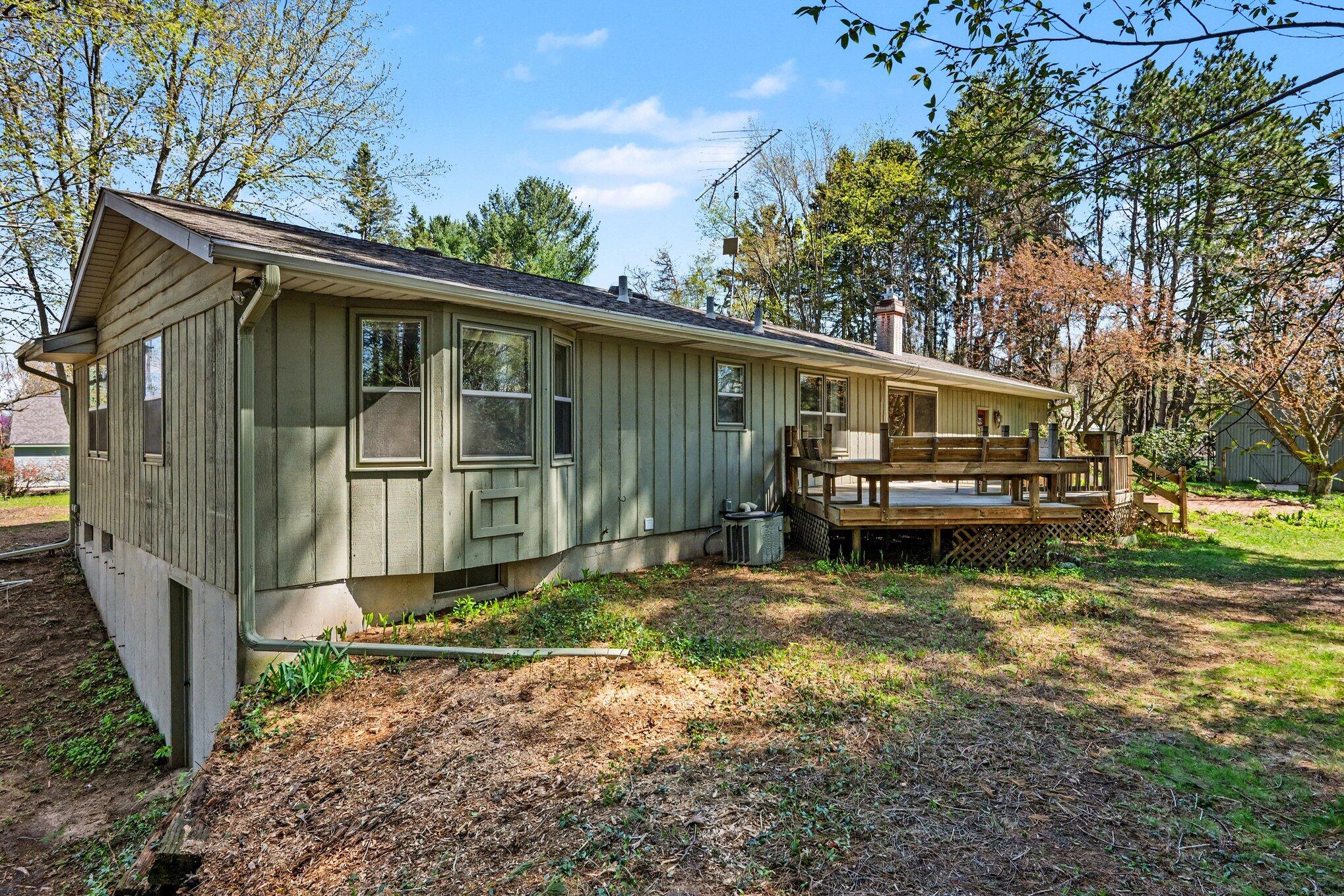 5976 Lake Street Fennville MI 49408