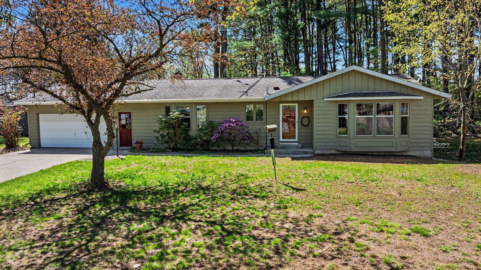 5976 Lake Street Fennville MI 49408