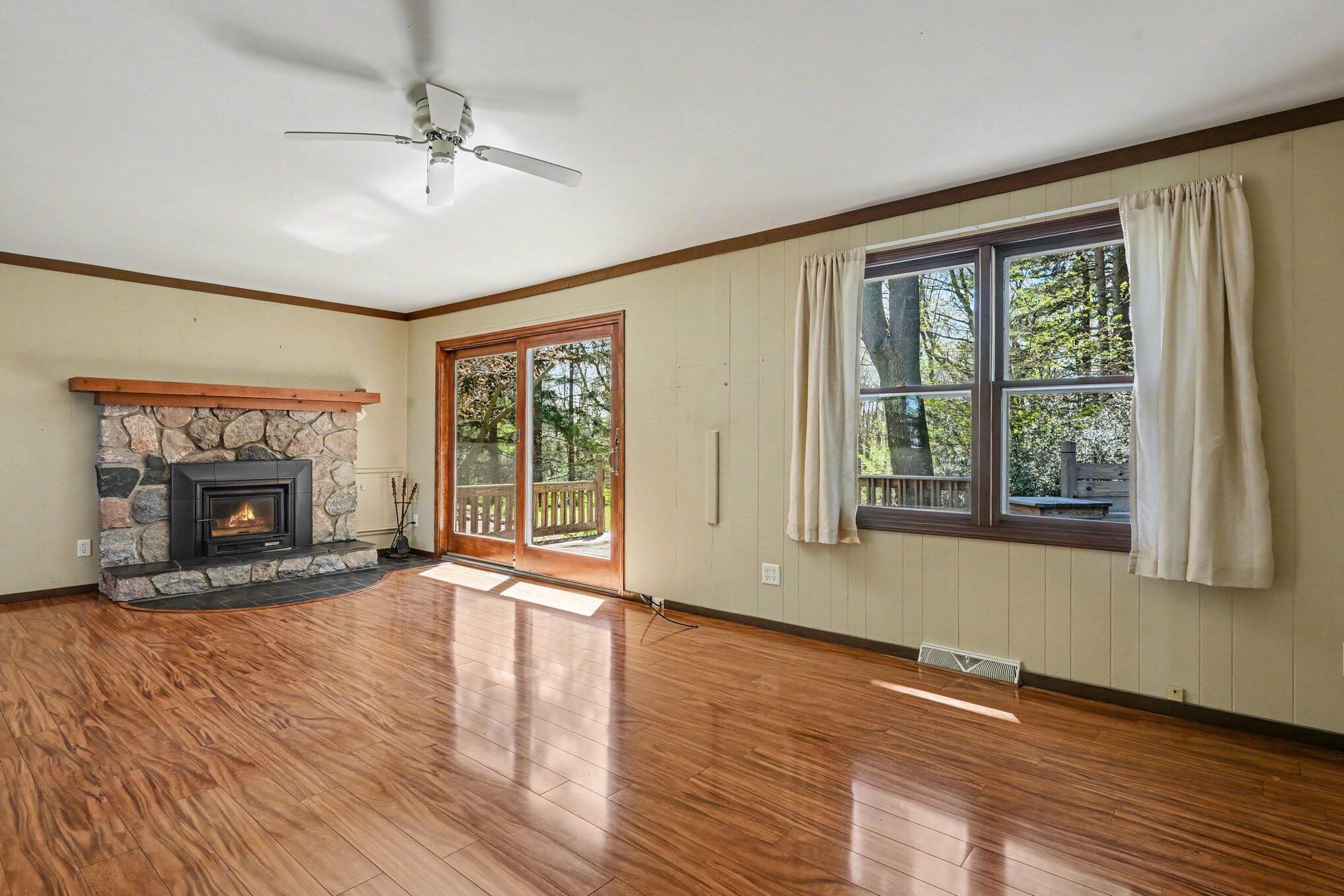5976 Lake Street Fennville MI 49408