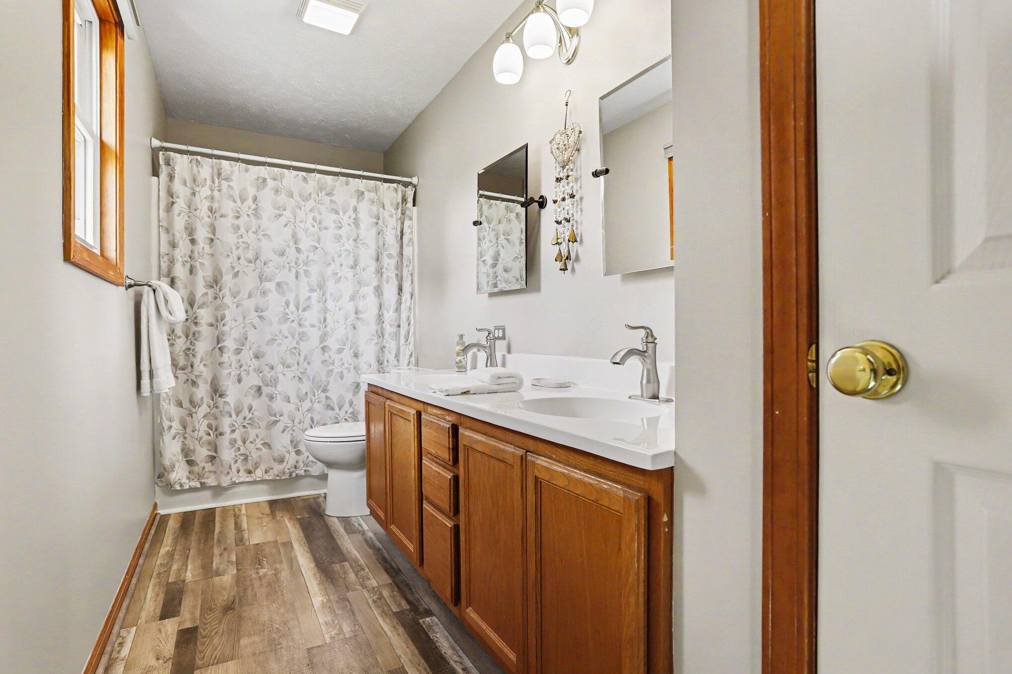 4344 Sweet Cherry Lane Kalamazoo MI 49004