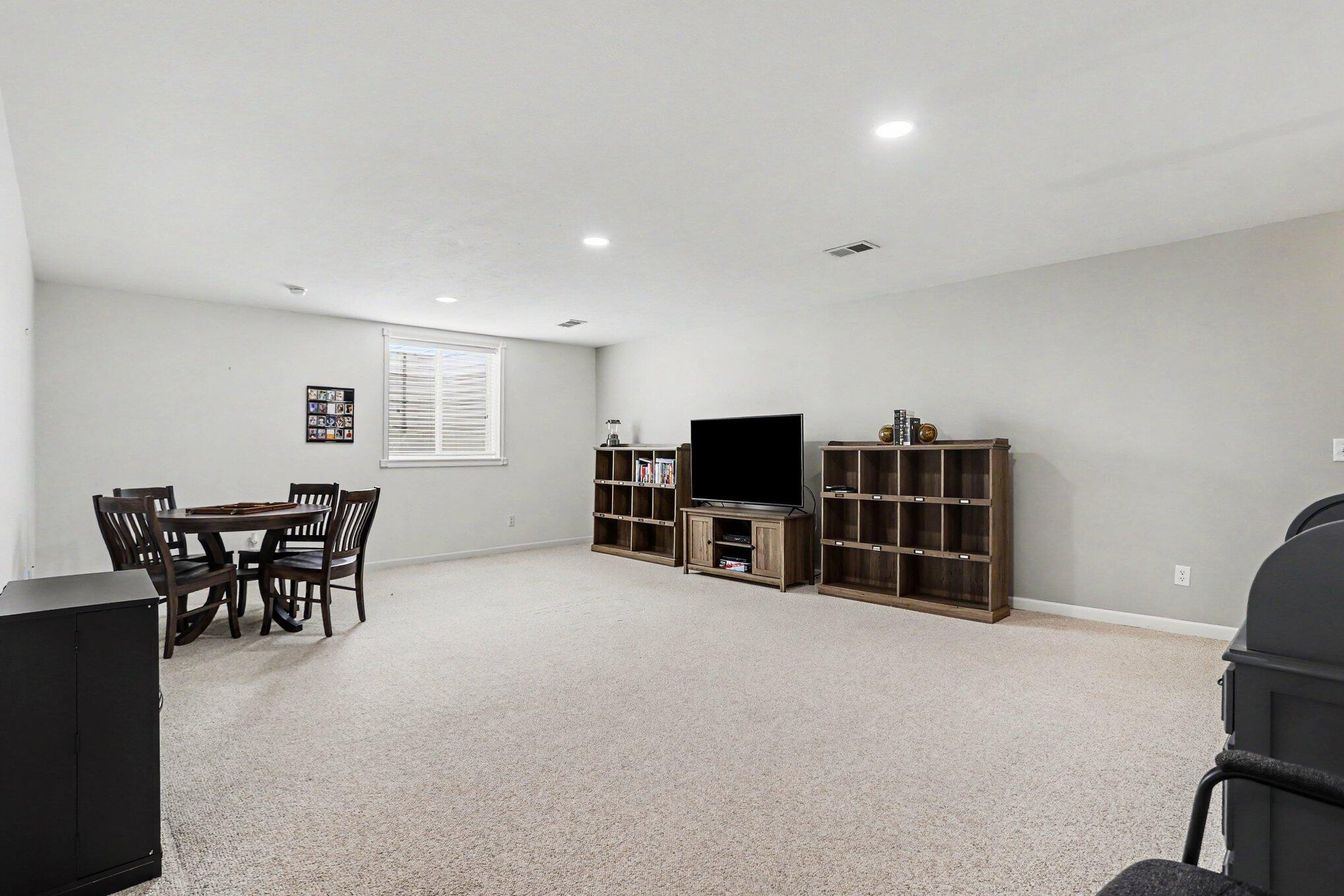 4344 Sweet Cherry Lane Kalamazoo MI 49004