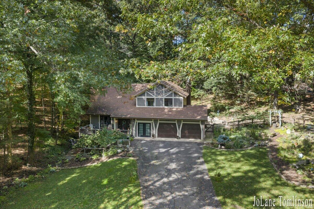 3525 Wild Rose Lane NE Grand Rapids MI 49525