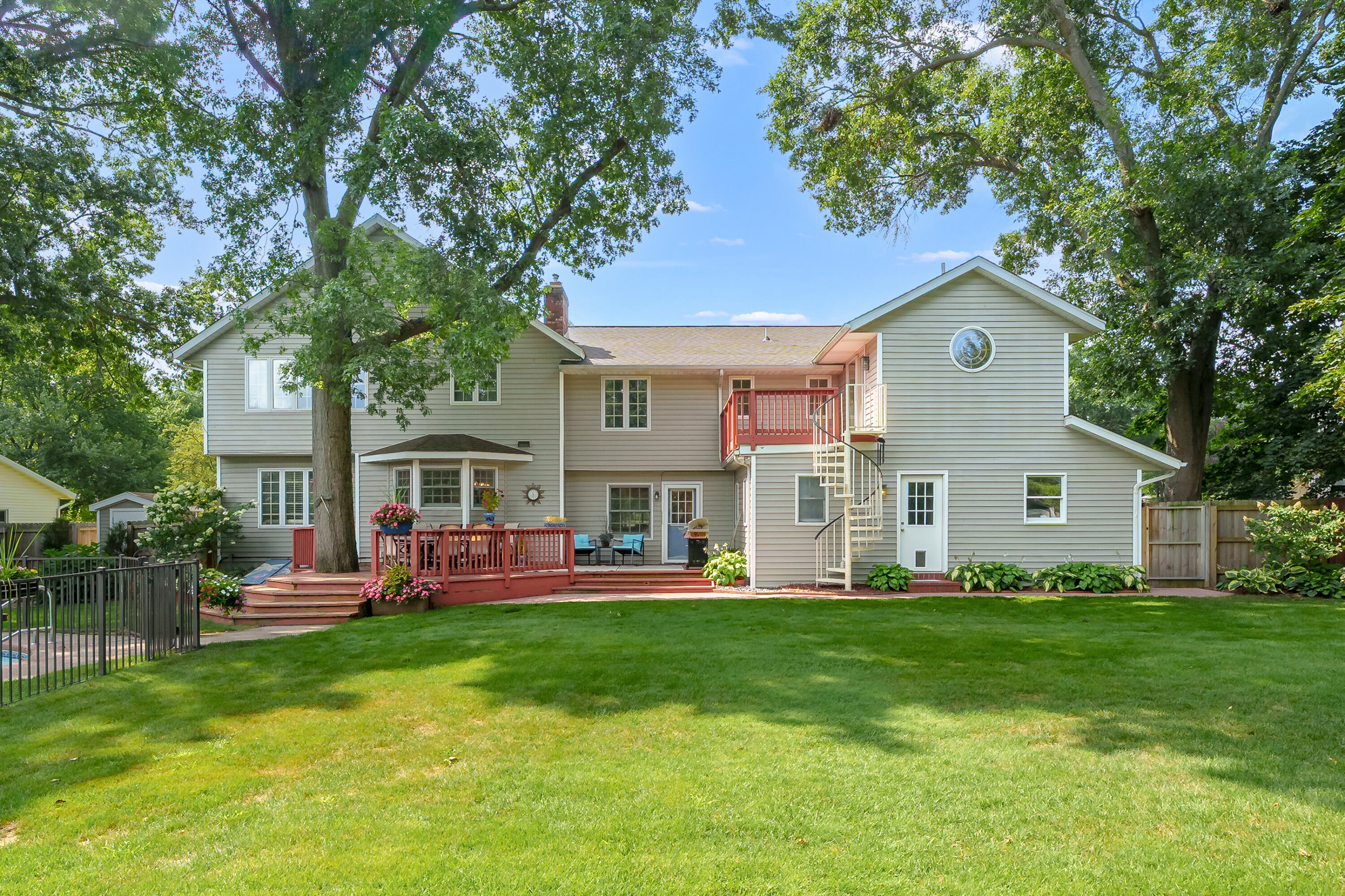 3752 Pine Tree Terrace Portage MI 49024