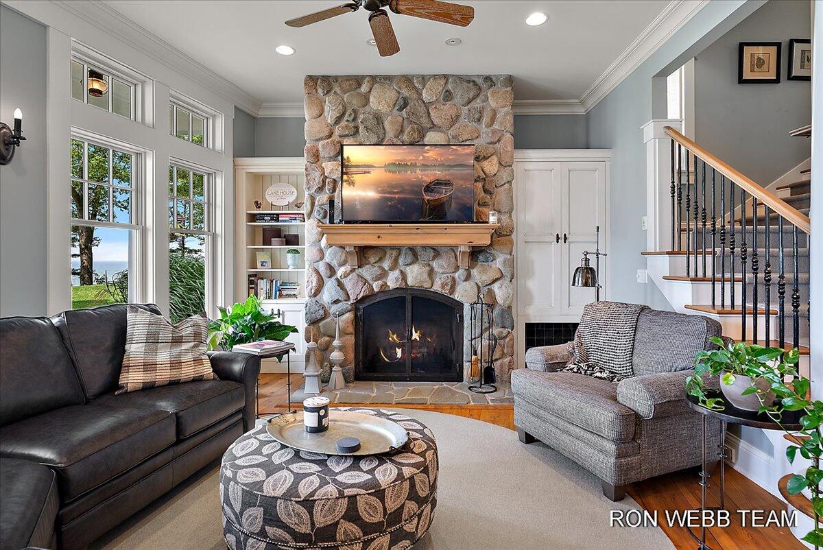 3501 N Lakeshore Drive Holland MI 49424