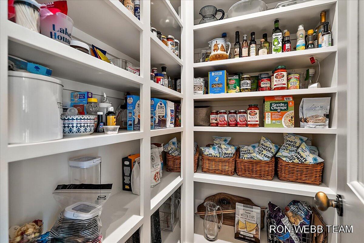 3501 N Lakeshore Drive Holland MI 49424