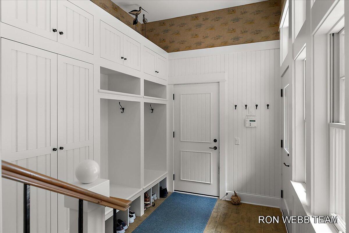 3501 N Lakeshore Drive Holland MI 49424