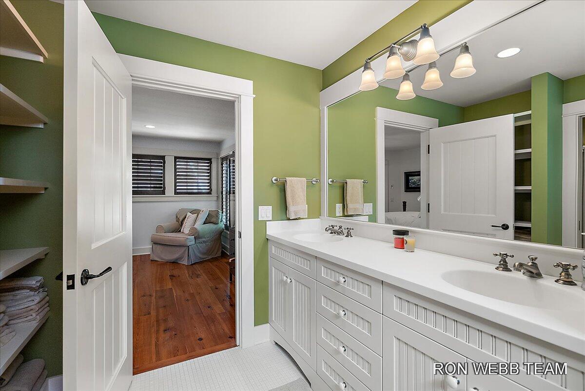 3501 N Lakeshore Drive Holland MI 49424