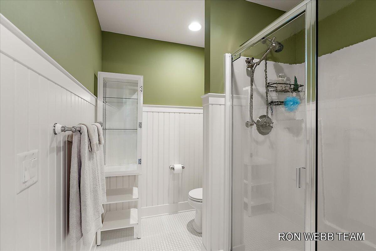 3501 N Lakeshore Drive Holland MI 49424