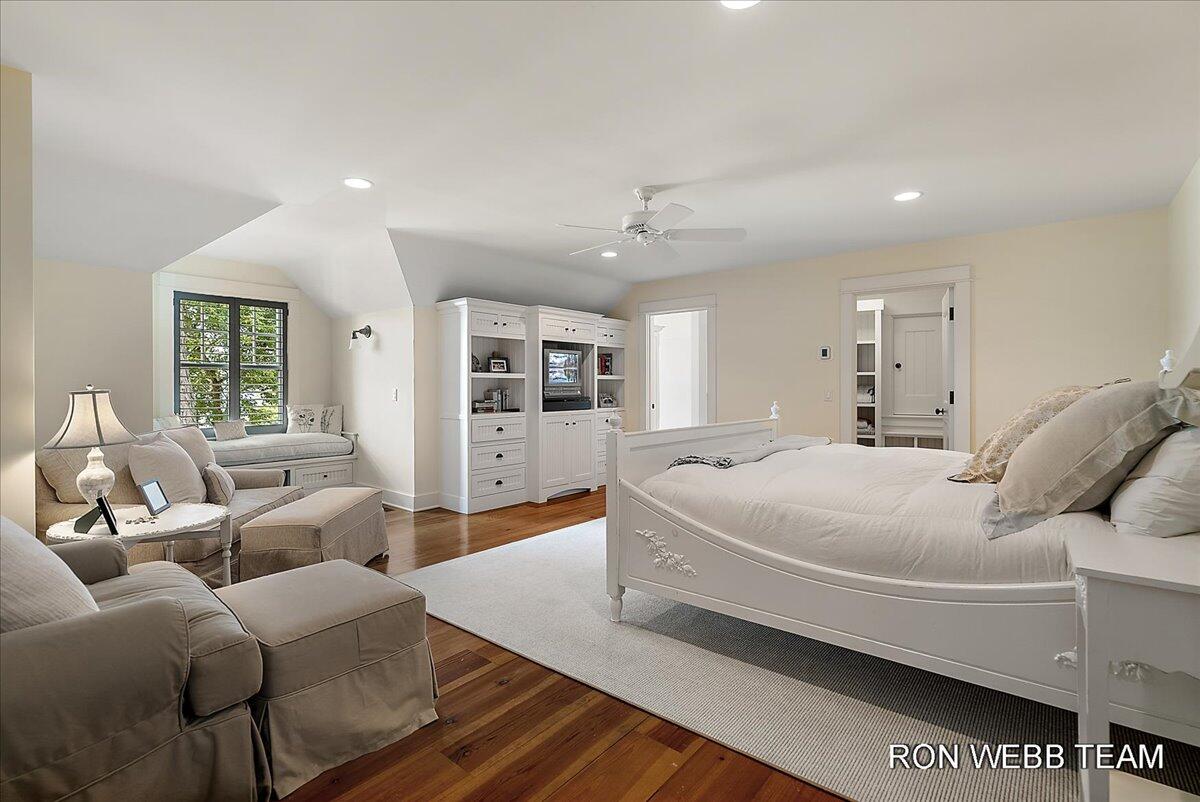 3501 N Lakeshore Drive Holland MI 49424