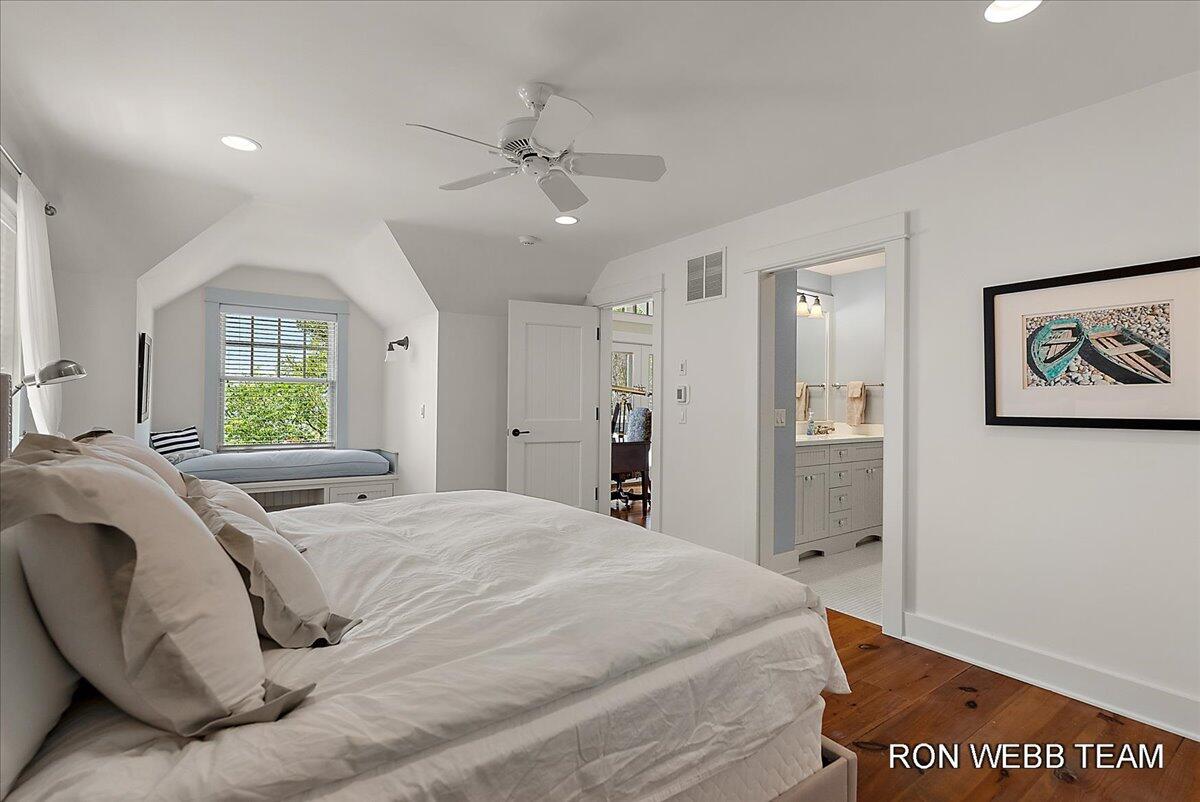 3501 N Lakeshore Drive Holland MI 49424