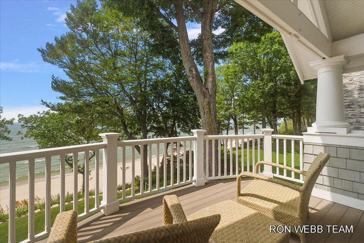 3501 N Lakeshore Drive Holland MI 49424