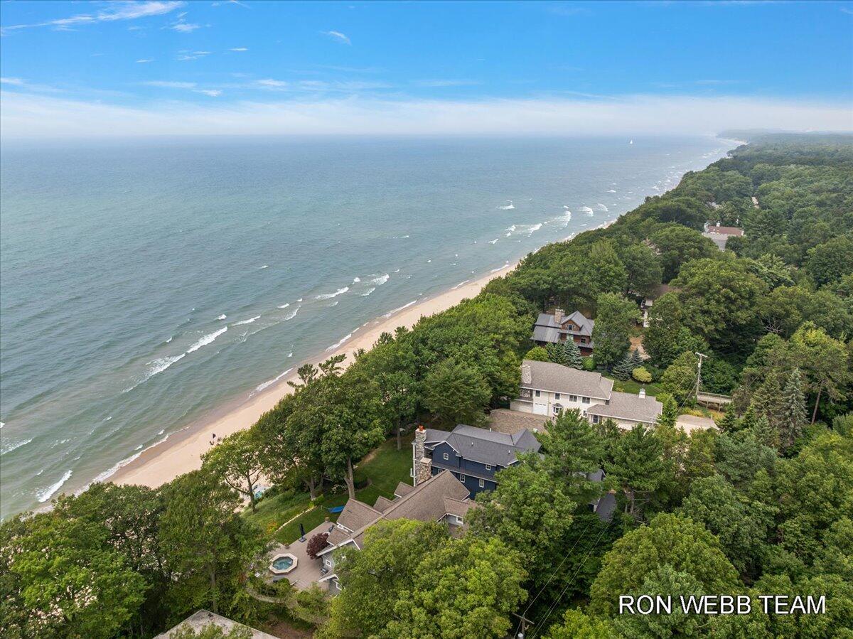 3501 N Lakeshore Drive Holland MI 49424