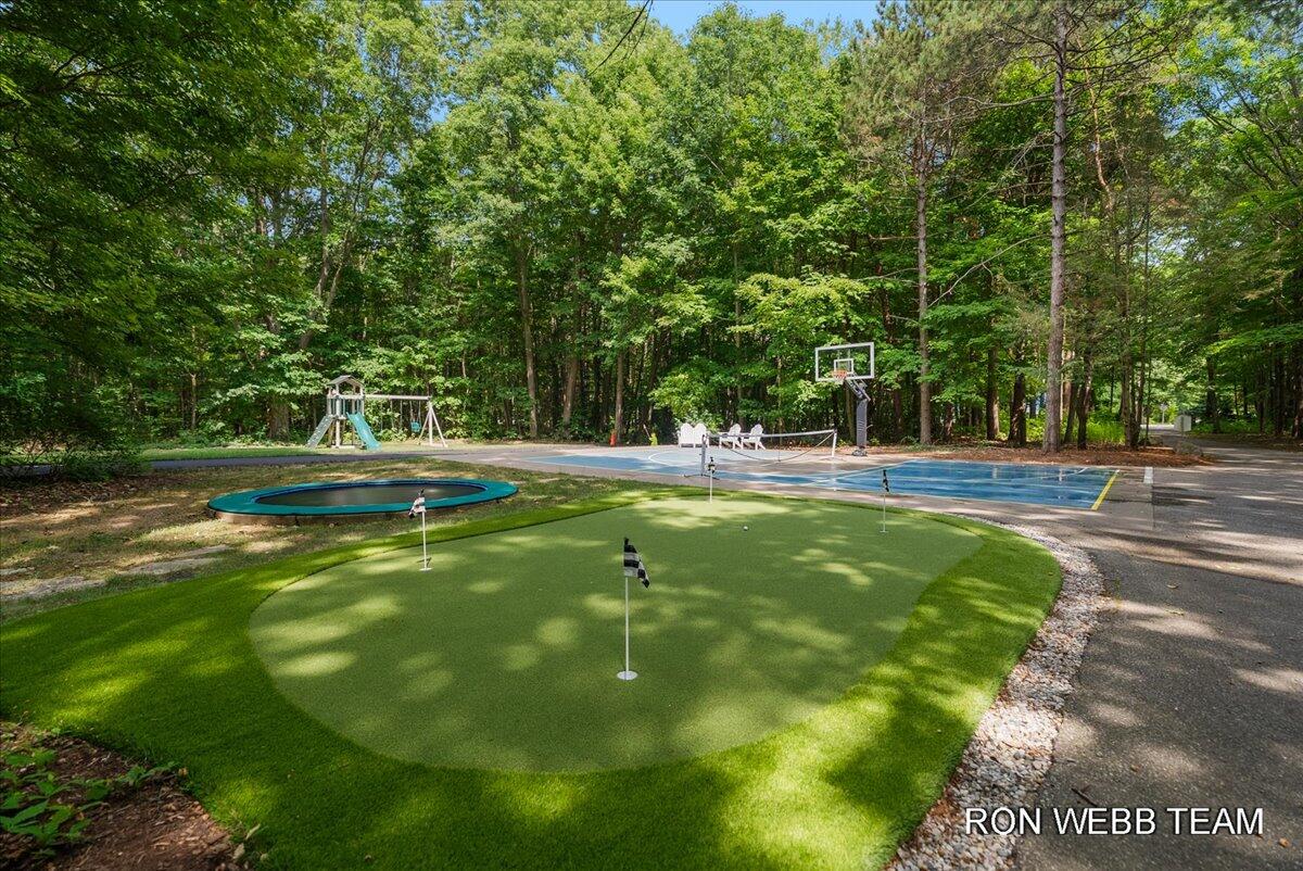 3501 N Lakeshore Drive Holland MI 49424