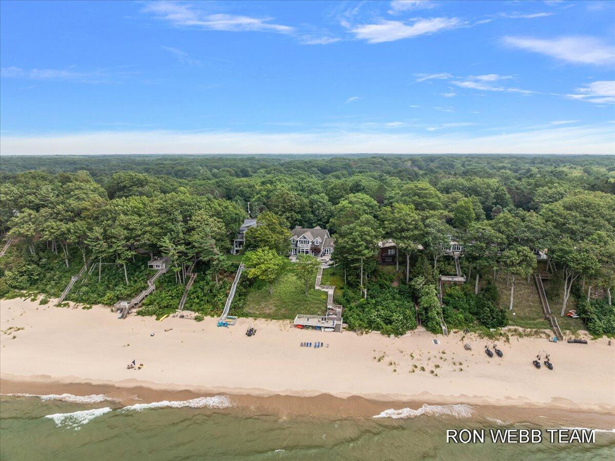 3501 N Lakeshore Drive Holland MI 49424