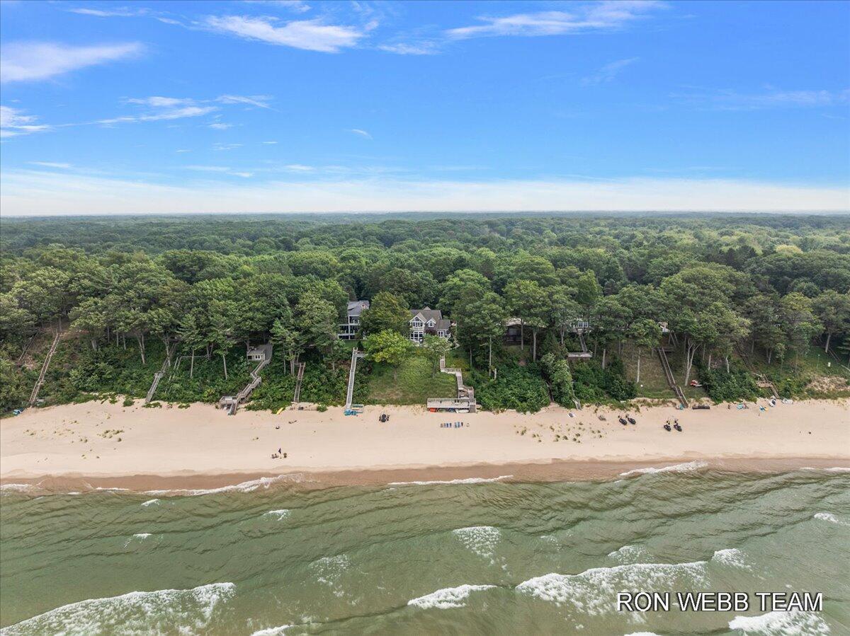 3501 N Lakeshore Drive Holland MI 49424