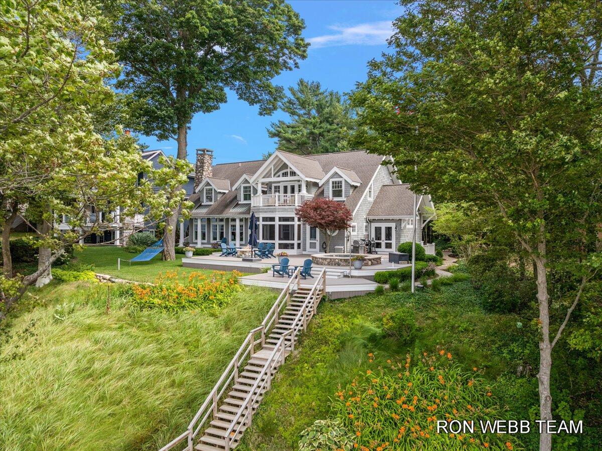 3501 N Lakeshore Drive Holland MI 49424