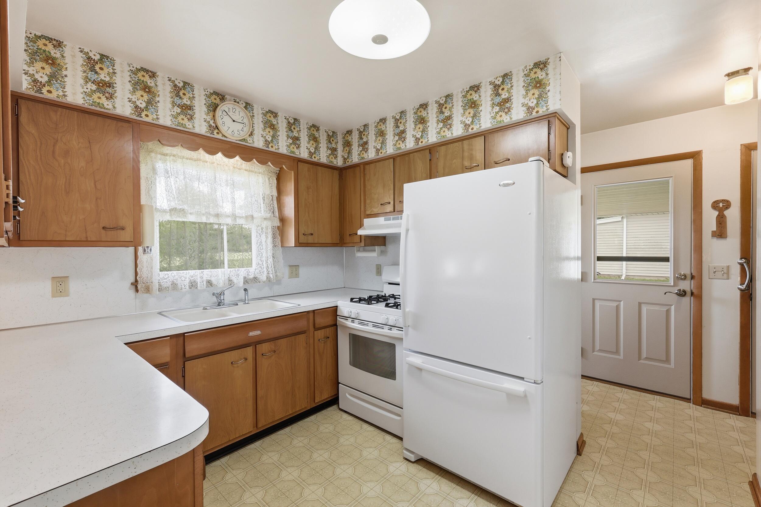 2320 Tamrack Street Kalamazoo MI 49006