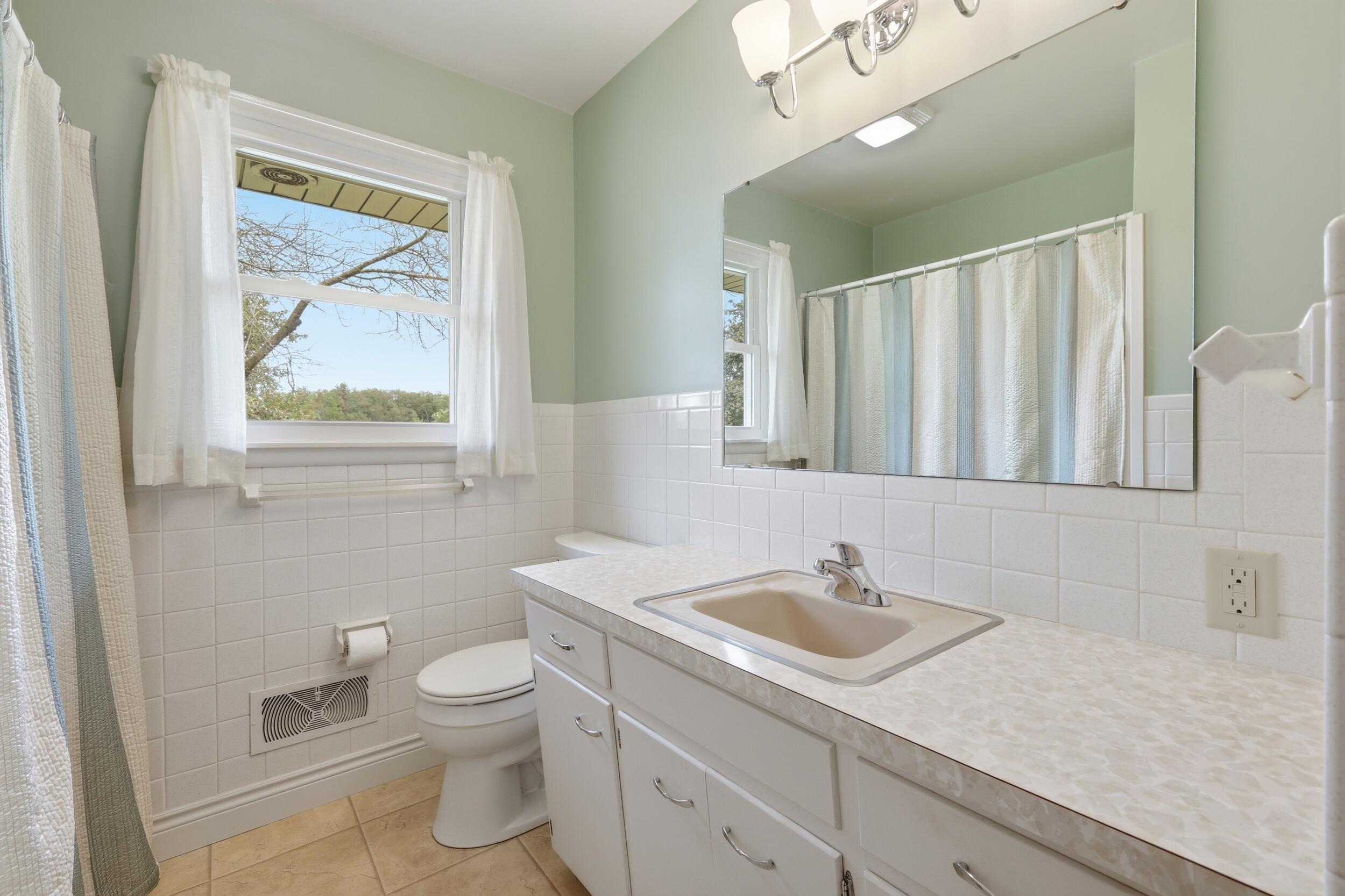 2320 Tamrack Street Kalamazoo MI 49006
