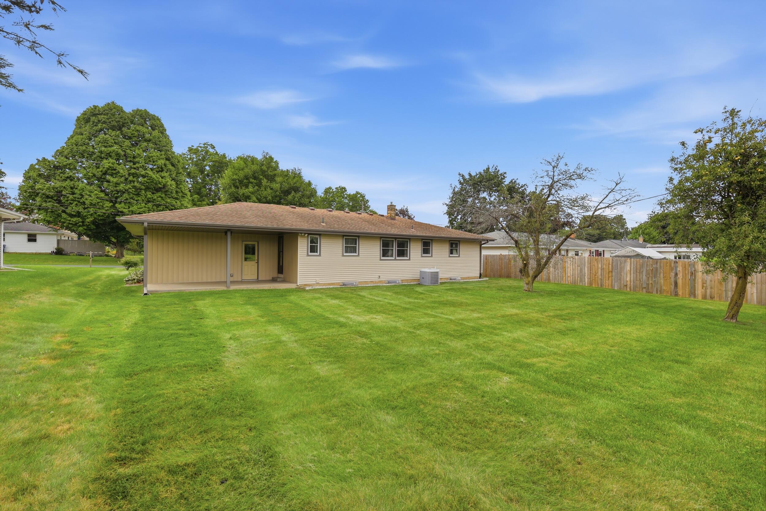 2320 Tamrack Street Kalamazoo MI 49006