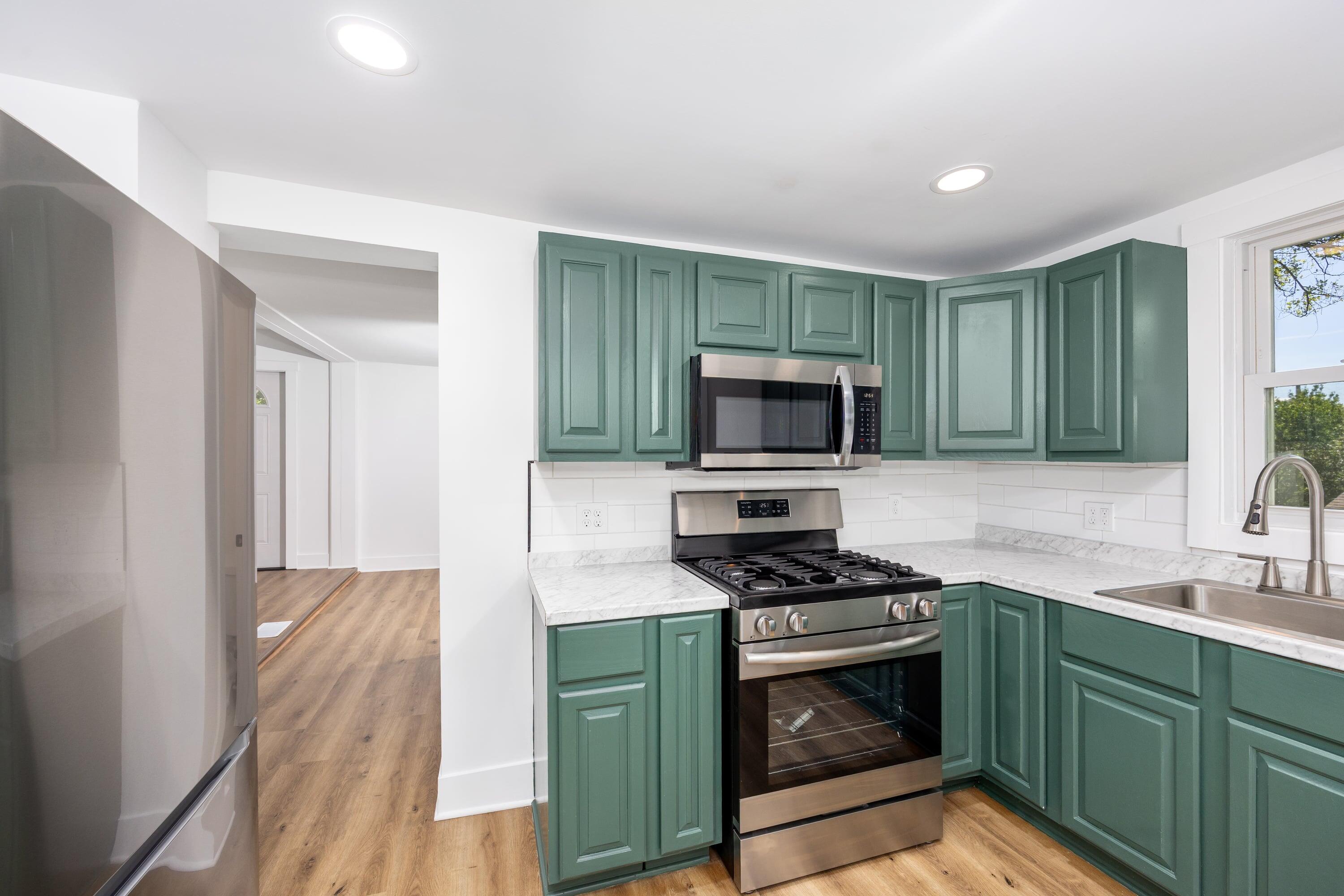 1071 Bristol Avenue NW Grand Rapids MI 49504