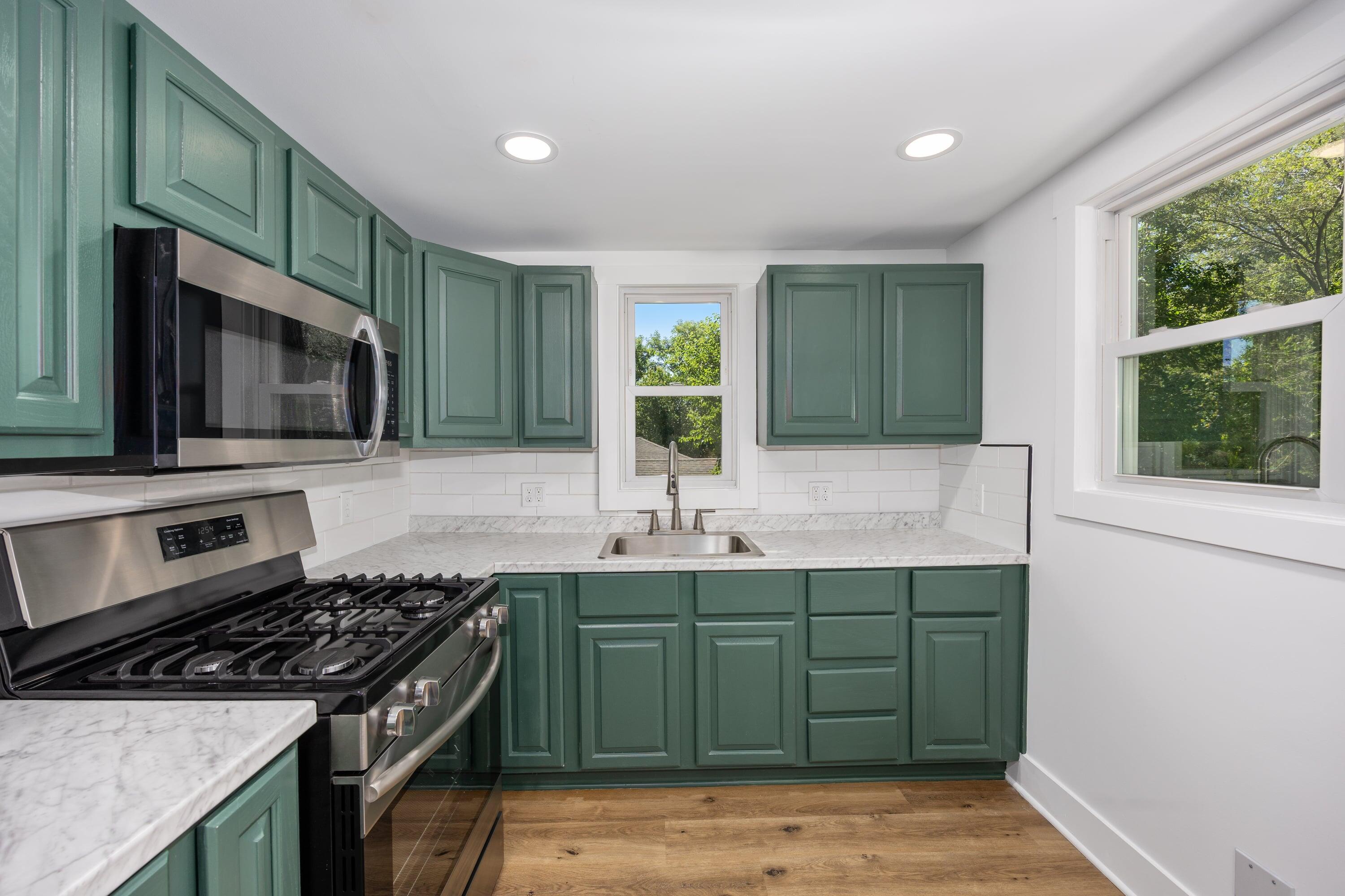 1071 Bristol Avenue NW Grand Rapids MI 49504