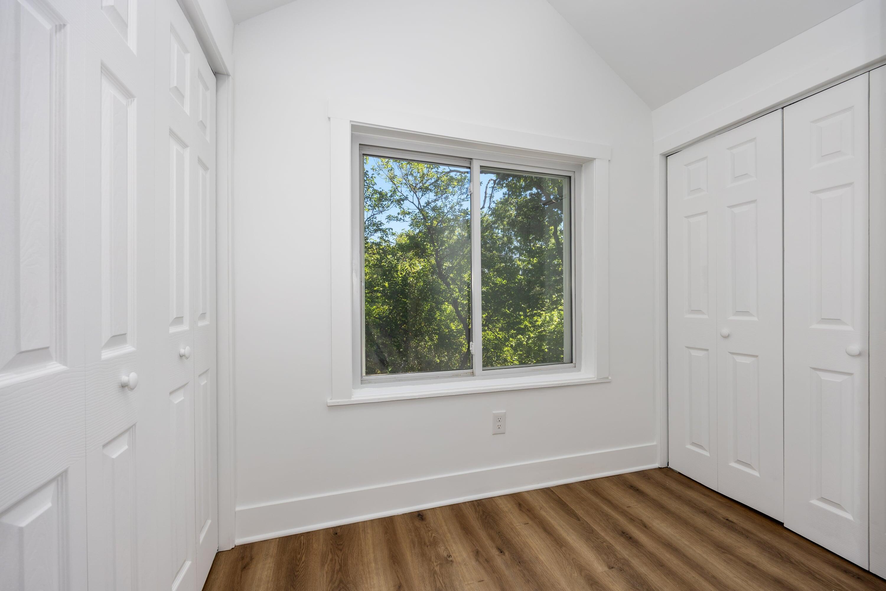 1071 Bristol Avenue NW Grand Rapids MI 49504
