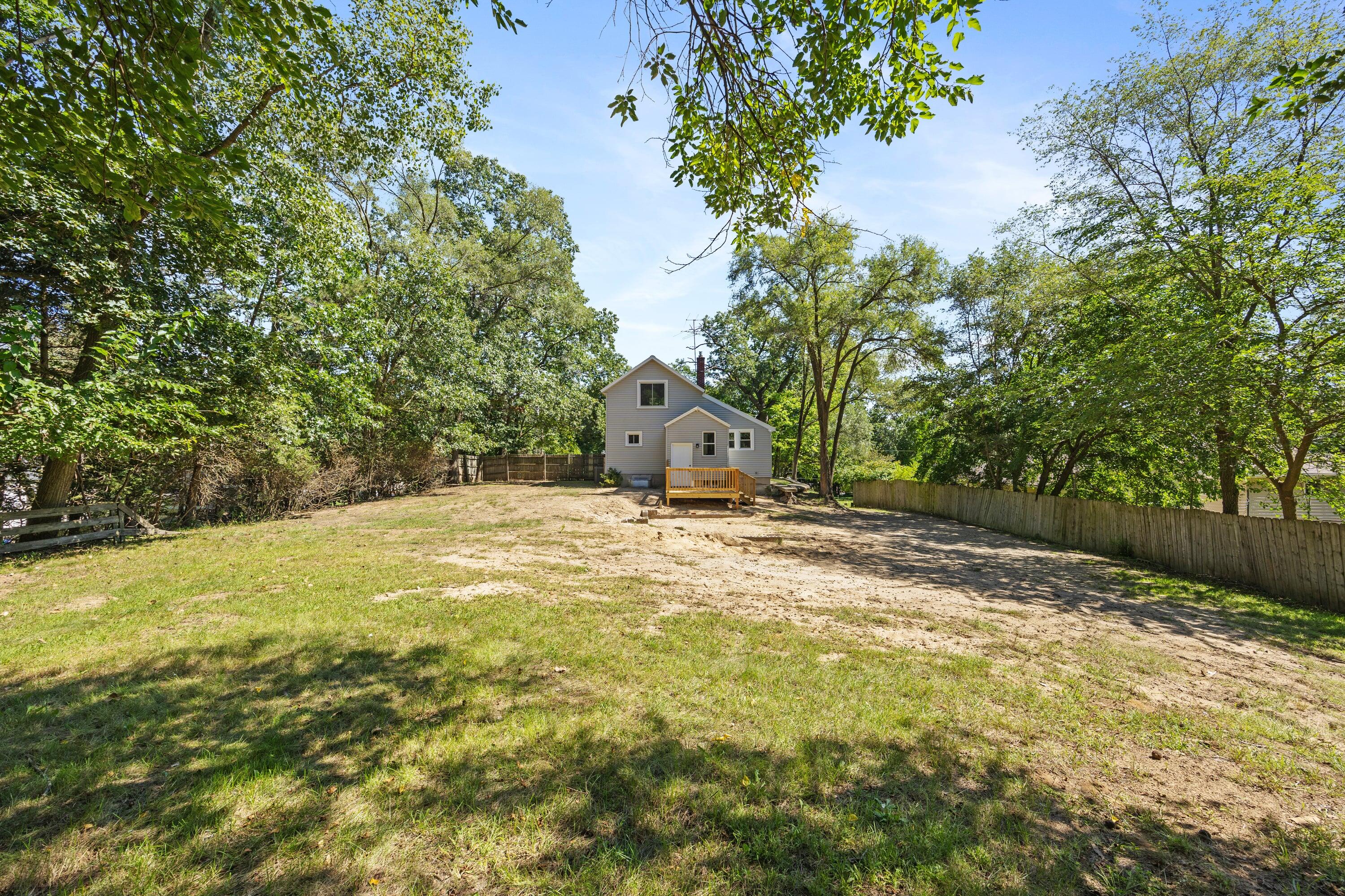 1071 Bristol Avenue NW Grand Rapids MI 49504