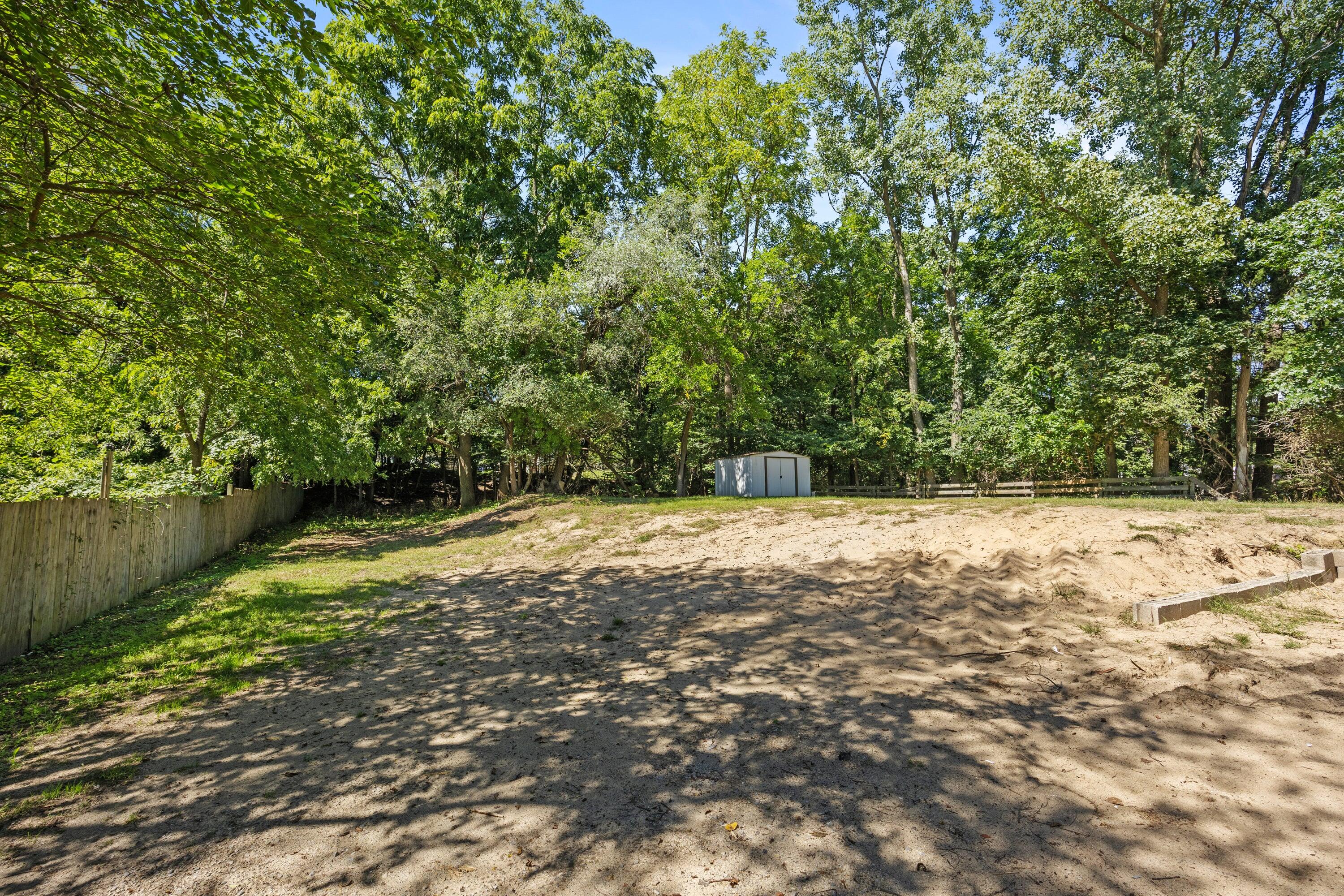 1071 Bristol Avenue NW Grand Rapids MI 49504